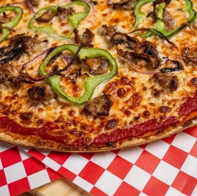 Giovanni's Special - Thin Crust.