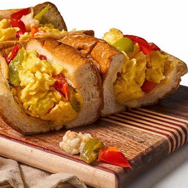 Pepper & Egg Sandwich.